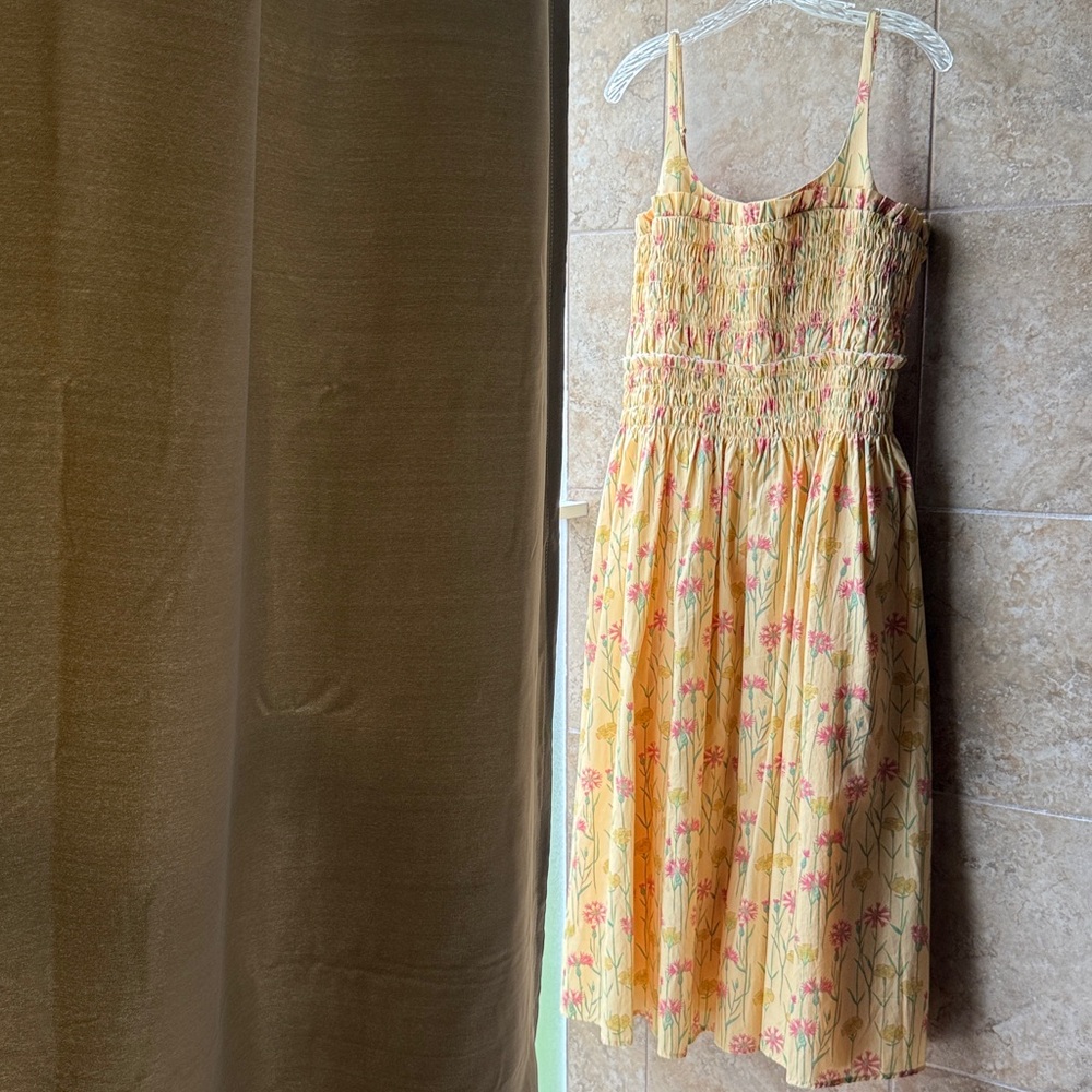 Anthropologie Hutch Sleeveless Smocked Midi Dress Gold Floral Ruffles Pockets L - Picture 3 of 16